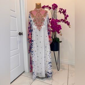 Elegant Floral Kaftan Dress